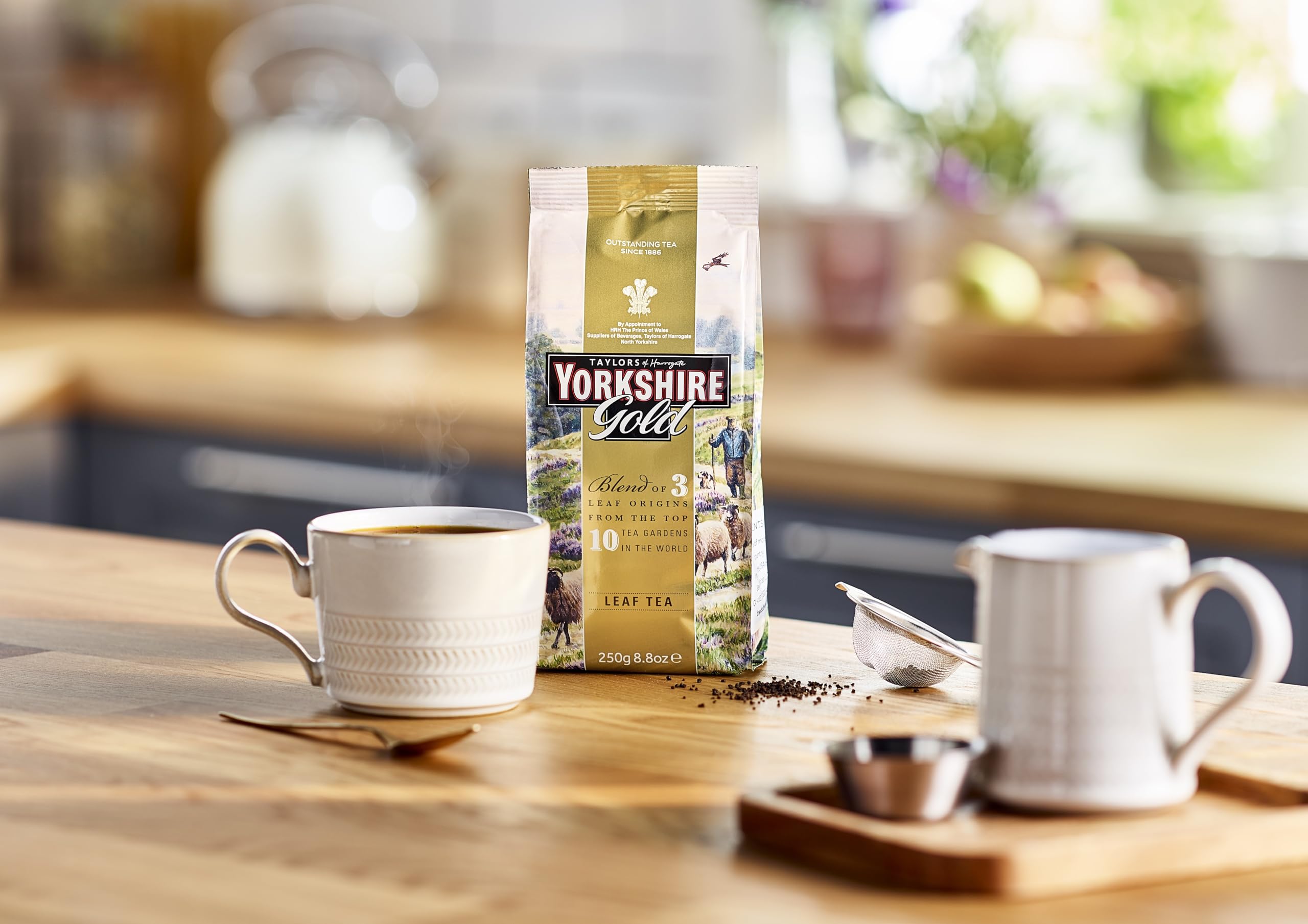 Yorkshire Tea Gold brewing guide image shows ideal infusion time.