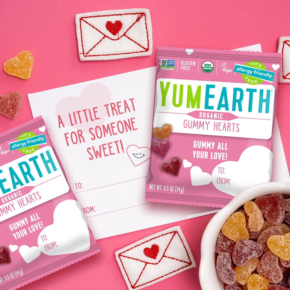 YumEarth snack pack in lunchbox ready for on-the-go enjoyment.