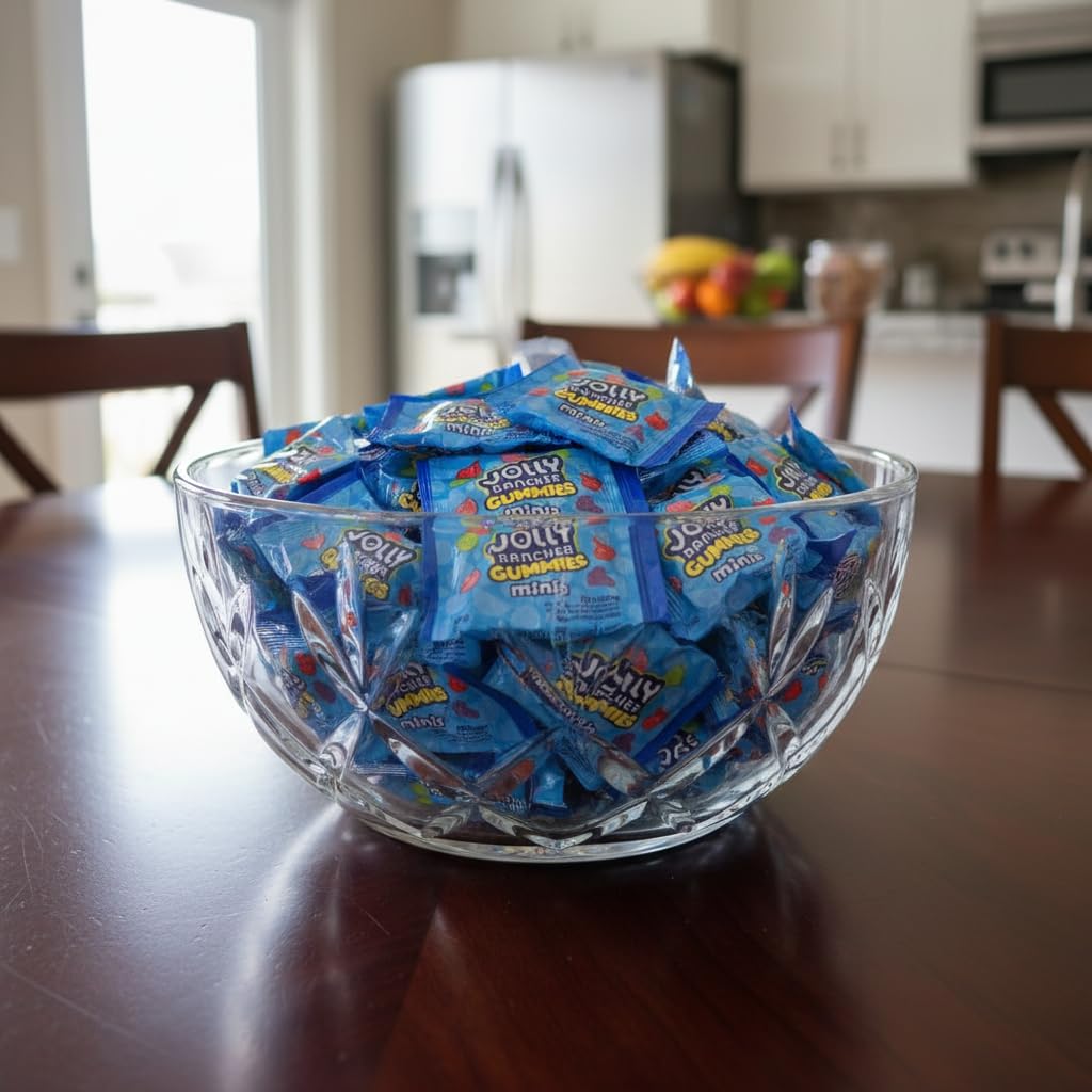 Yummy Chew Jolly Ranchers Gummies mini pack, perfect for on-the-go snacking.
