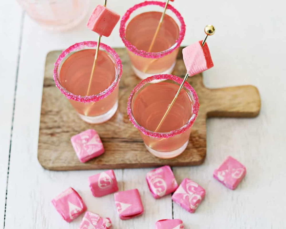 YummyLand Pink candy fits themed events and eye-catching buffets