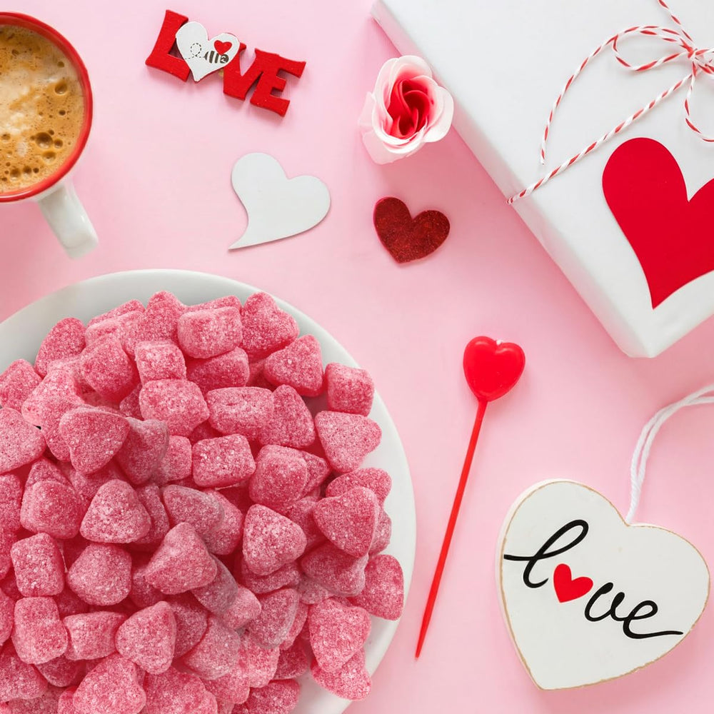 Yumzo gummy hearts gift bags provide cheerful, shareable Valentine treats.