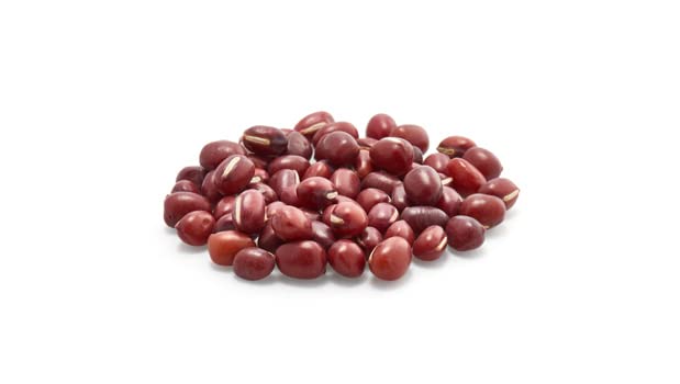 Yupik adzuki beans simmering in a pot to tender texture