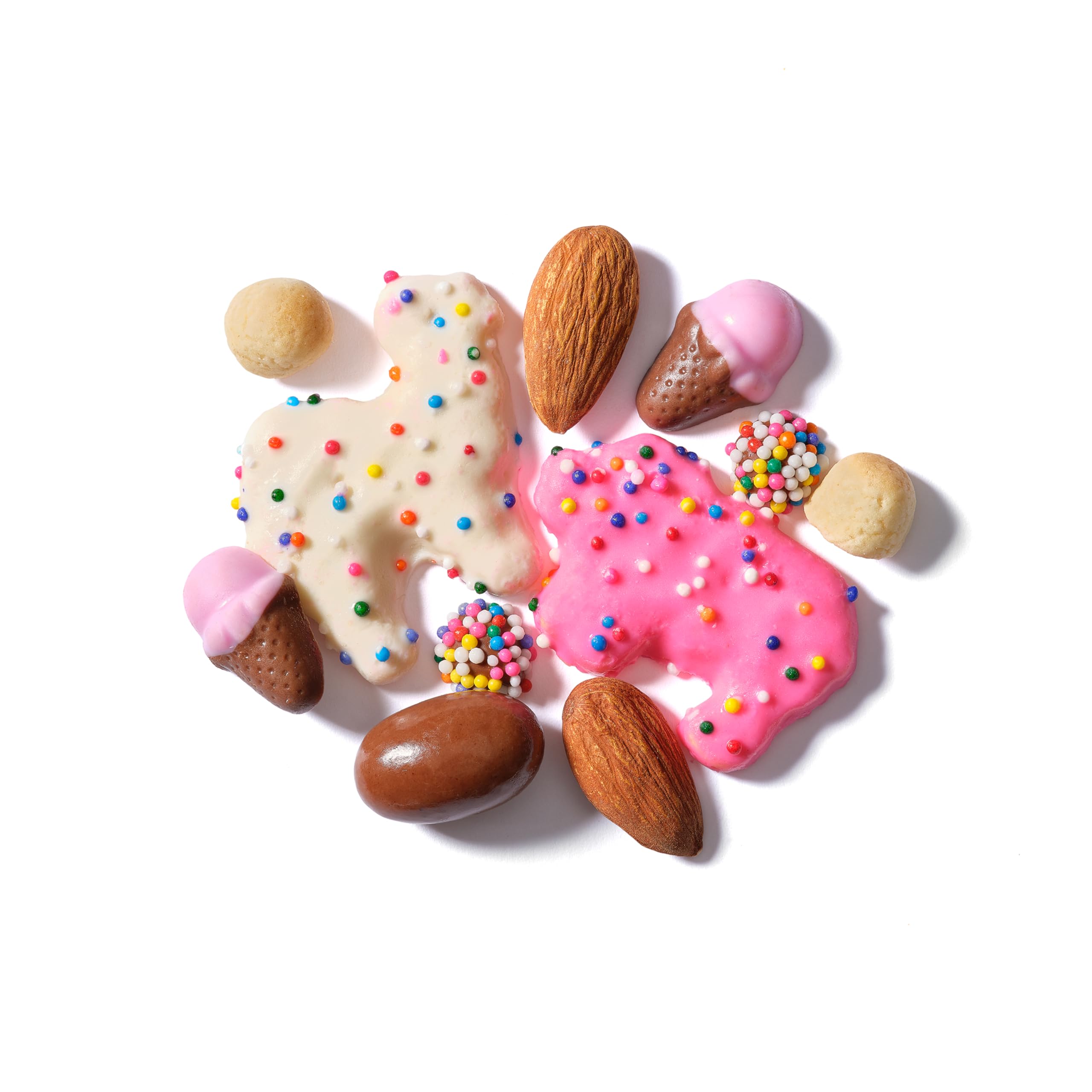 Yupik Birthday Cake Mix chocolate almonds close up for crunch