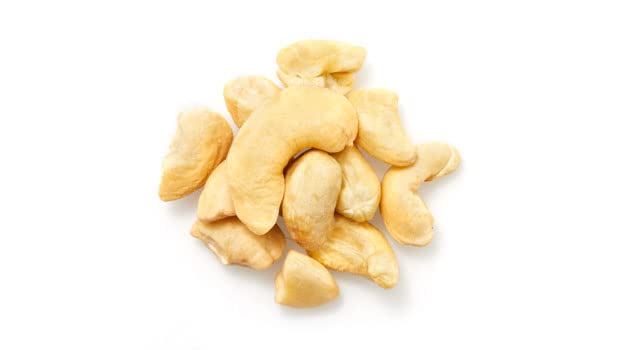 Yupik cashews plump crunch for a satisfying snack
