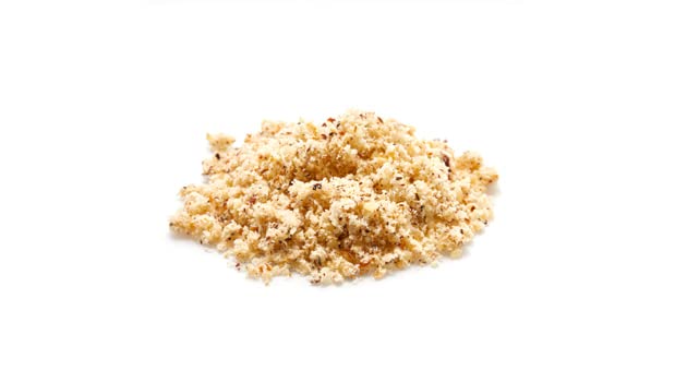 Baking cookies with Yupik hazelnut meal for a nutty twist