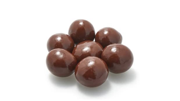 Yupik kosher dairy ginger bites ready for movie nights and celebrations