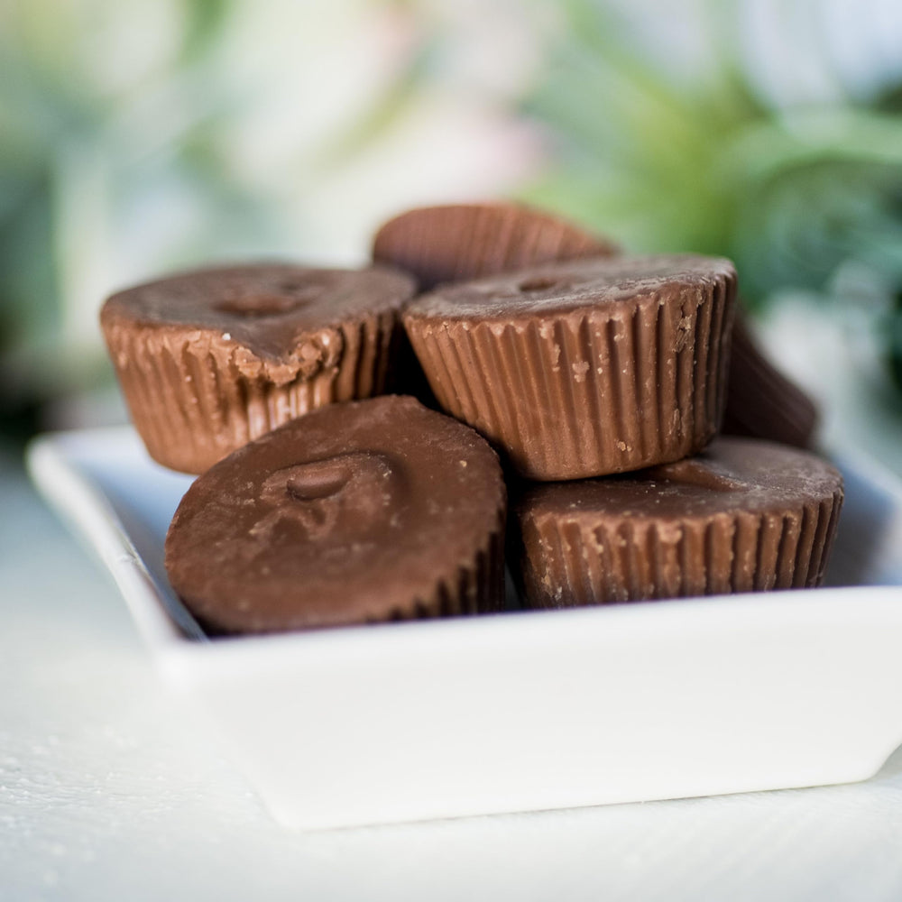 Yupik mini cups arranged for baking and topping use.