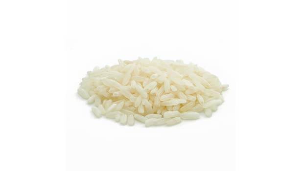 Yupik organic white rice long grain in a bright kitchen scene.