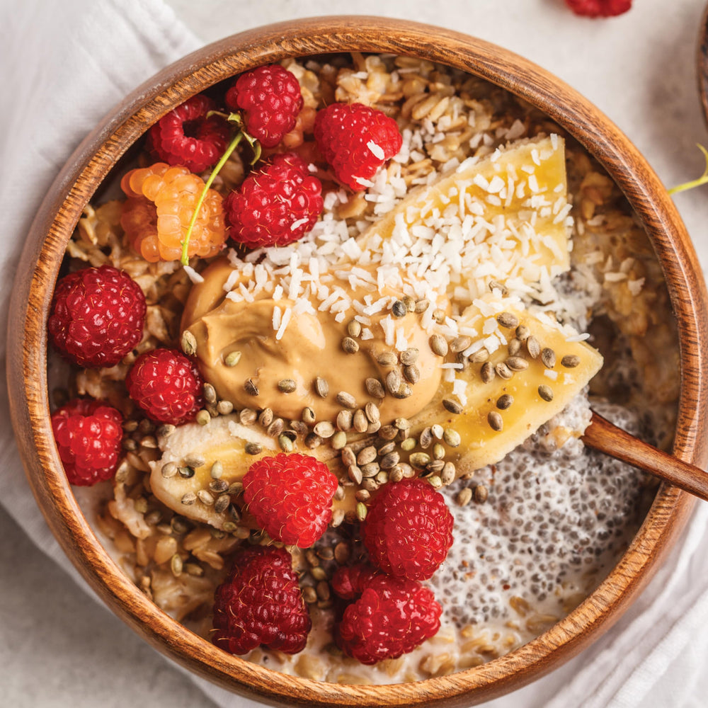Yupik Raw White Chia Seeds ideal baking ingredient for protein and omega-3 notes.