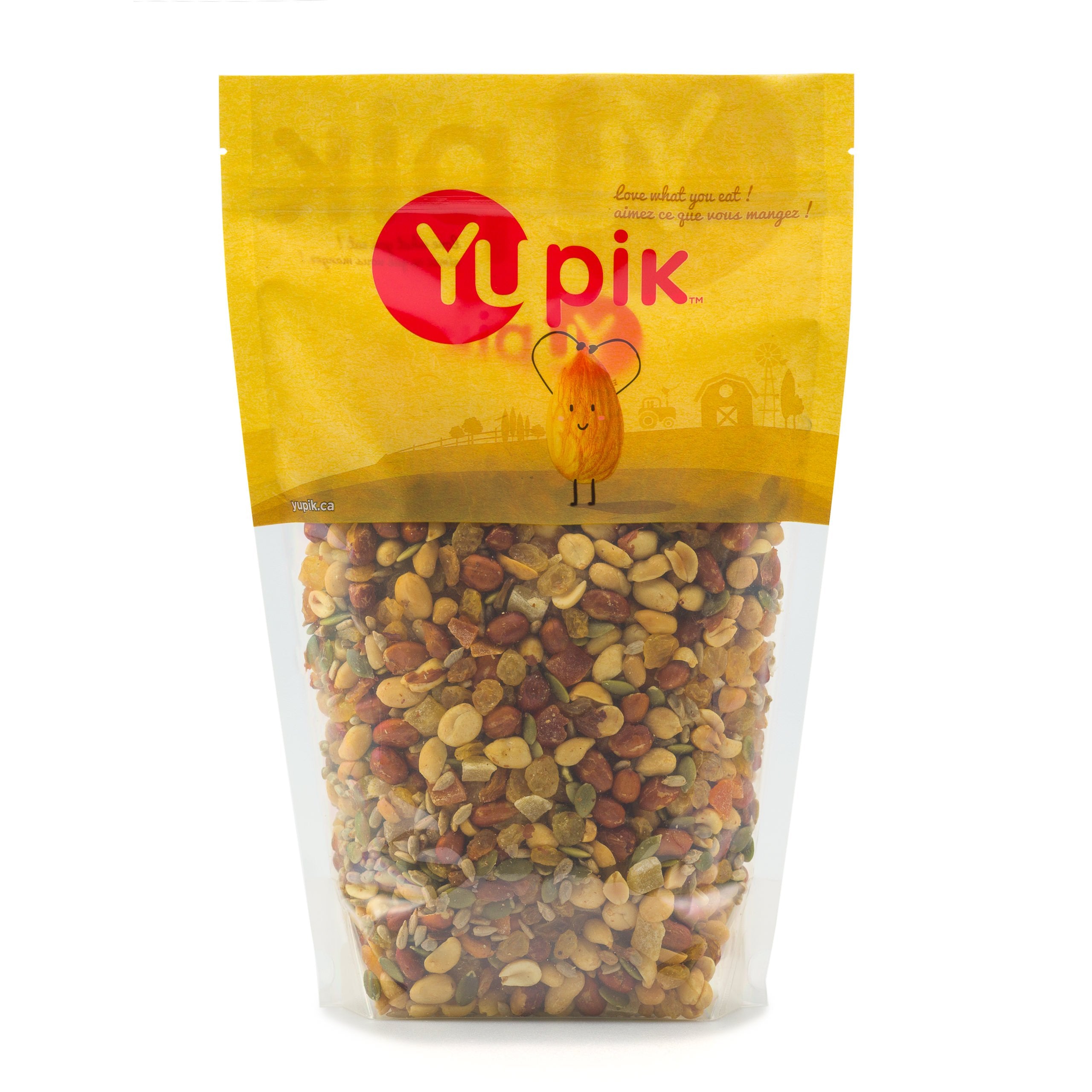Yupik Sierra Trail Mix almonds and peanuts close-up for a satisfying nutty crunch.