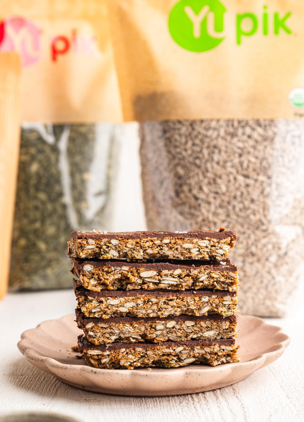 Yupik sunflower seeds, salt-free and oil-free, ideal for toppings.