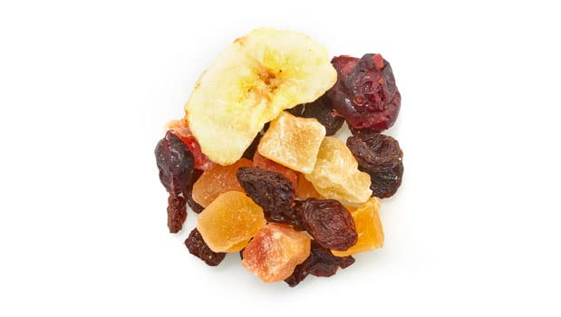 Yupik Trail Mix sulfite-free bag highlighting natural fruit blend