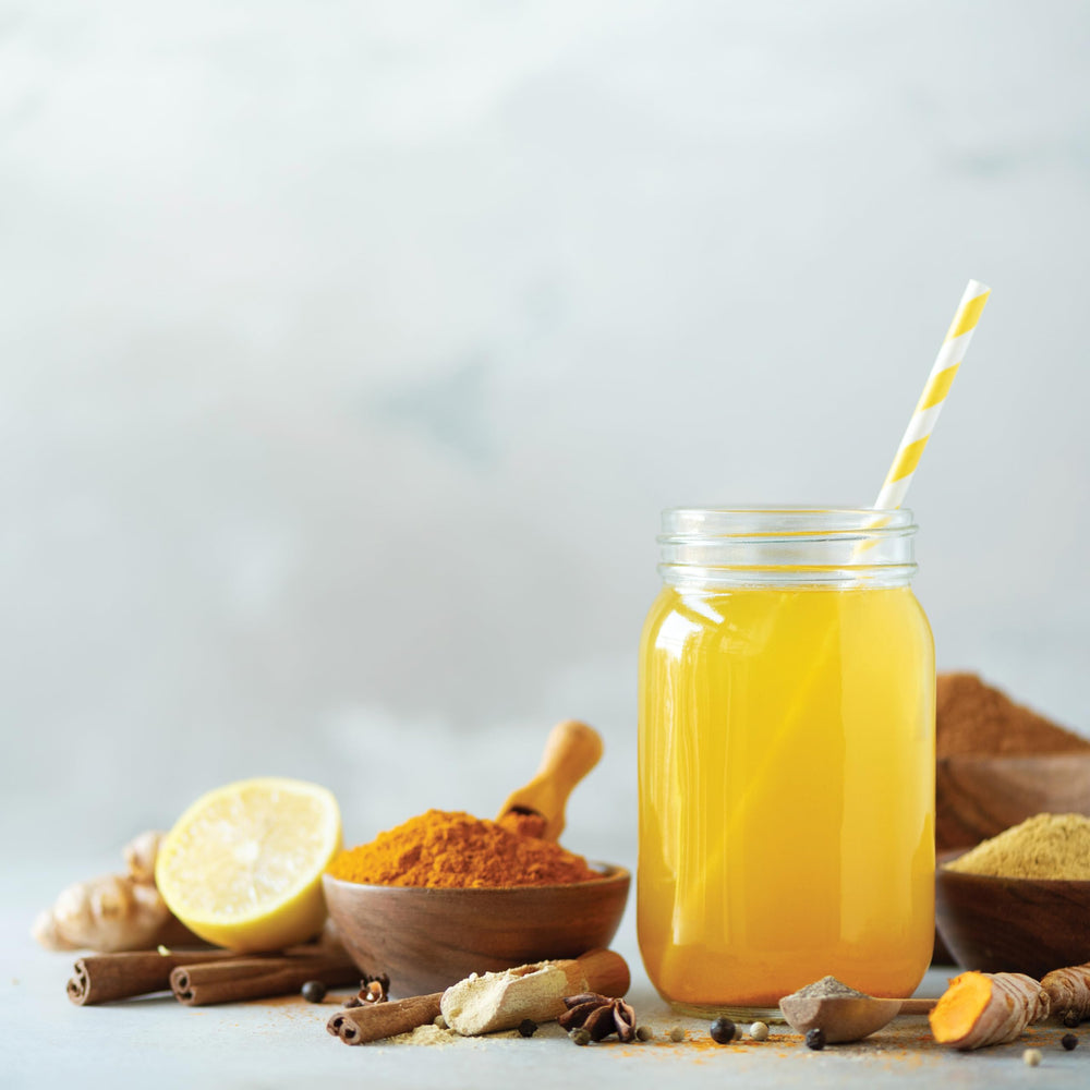 Yupik Turmeric Powder with a measuring spoon, quick for baking and curries