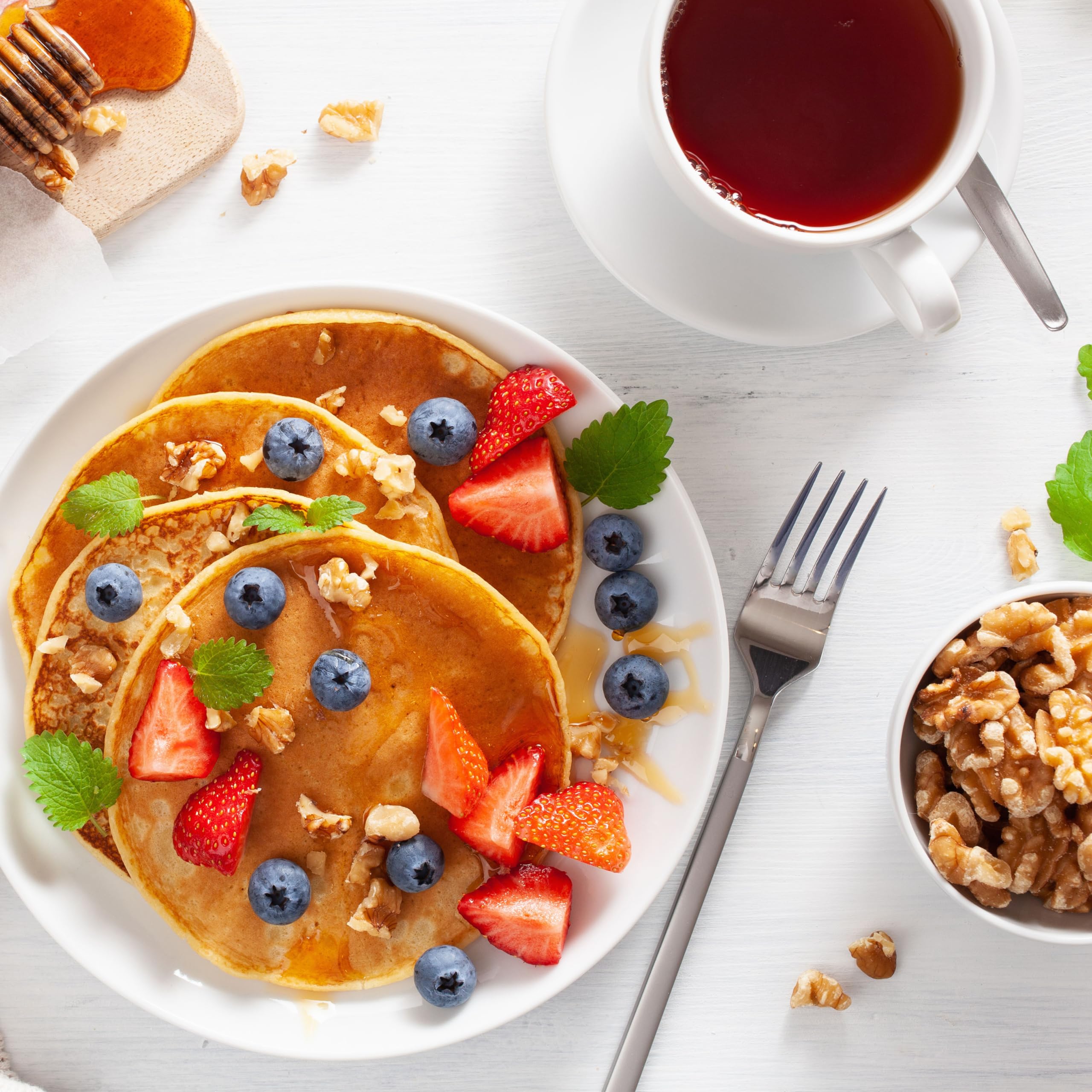 Crunchy texture stays firm when sprinkled on oatmeal or yogurt