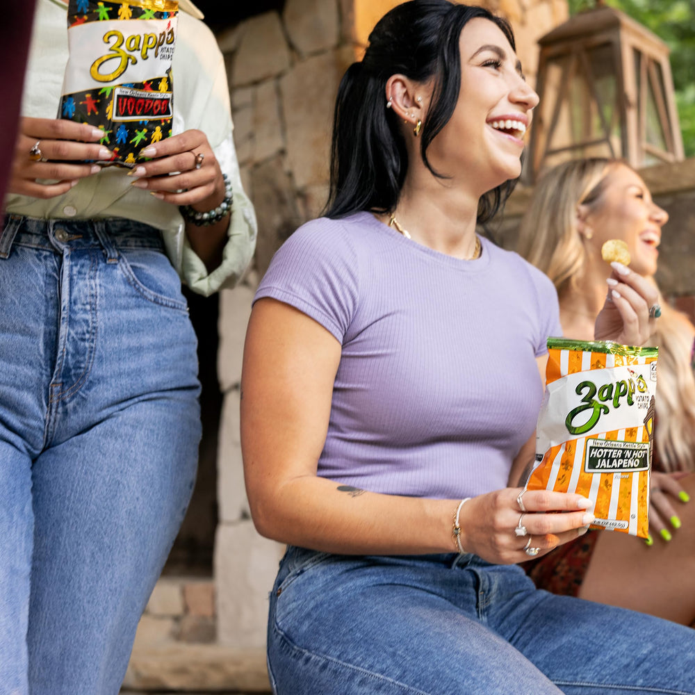 Zapp's Voodoo chips gluten-free badge on bag.
