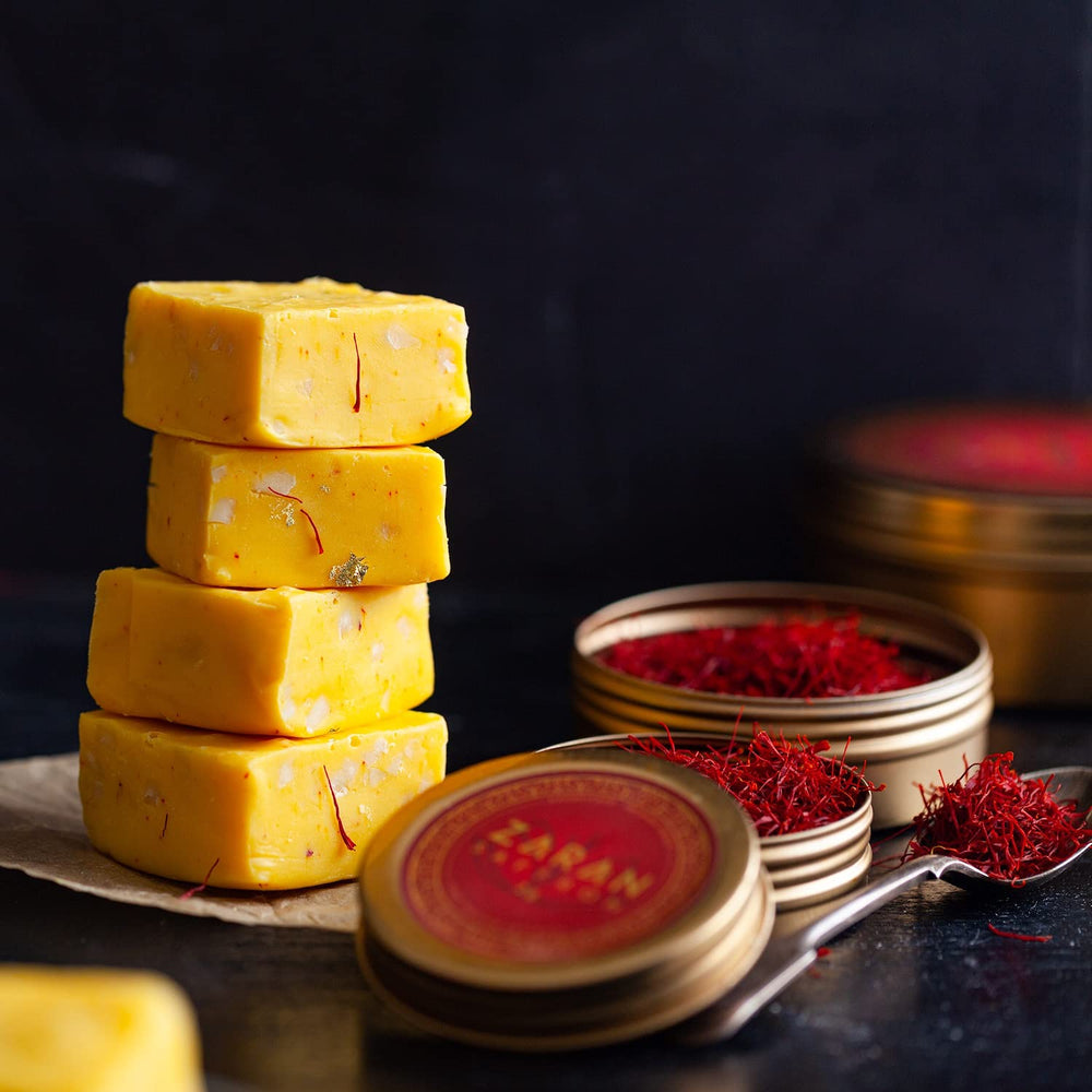 Zaran Saffron golden milk tea infusion with premium threads