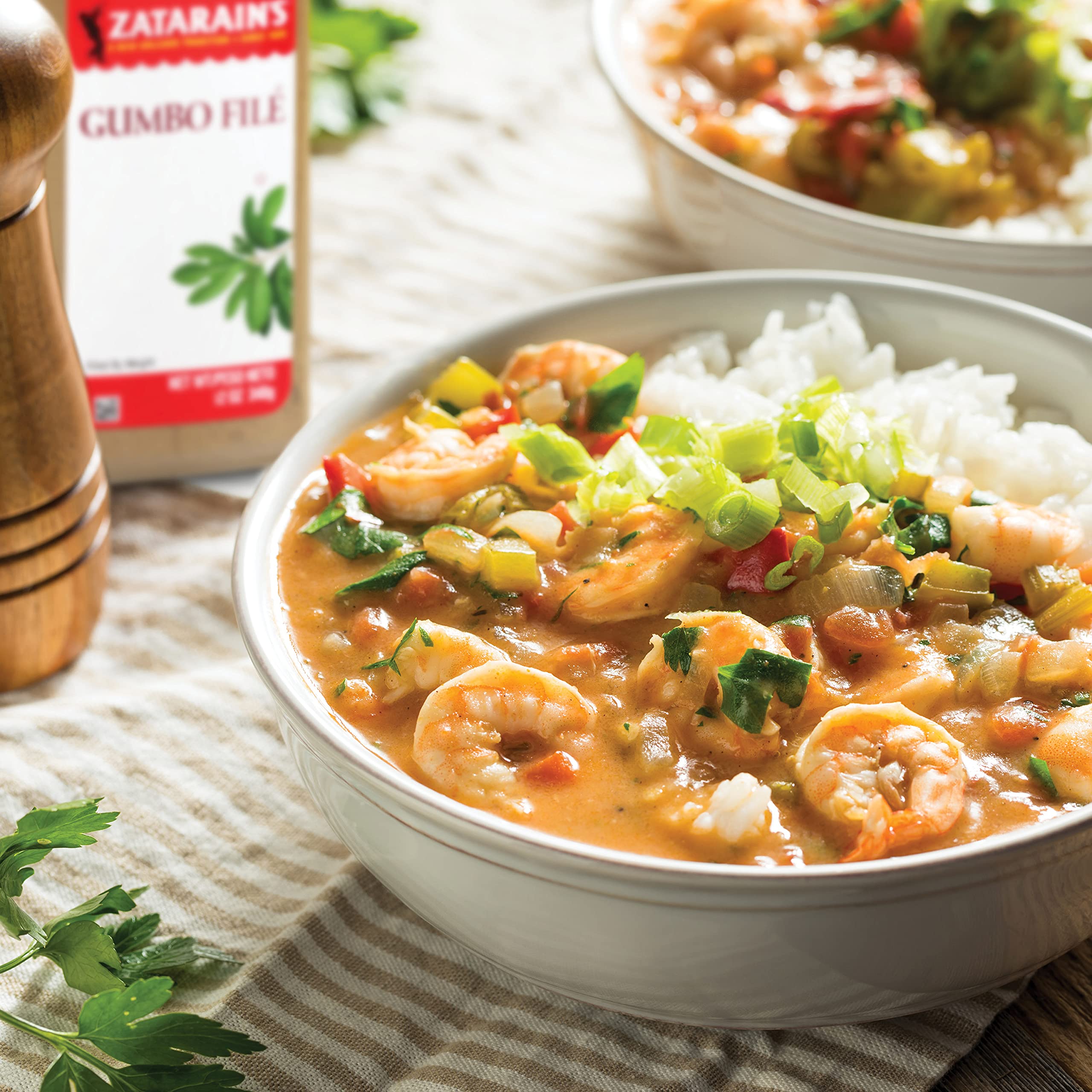 Ready-to-use bowl featuring Zatarain's Filé for a bold finish.