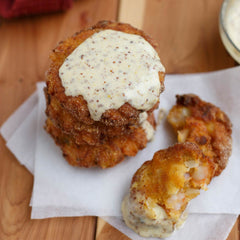 Lemon and garlic spice blend from Zatarain's for fried seafood flavor.