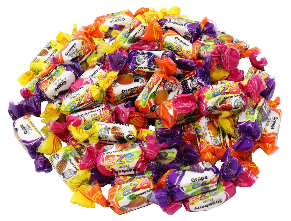 Zaza kosher fruity creme taffy pack features juicy flavors in a platter-friendly box.