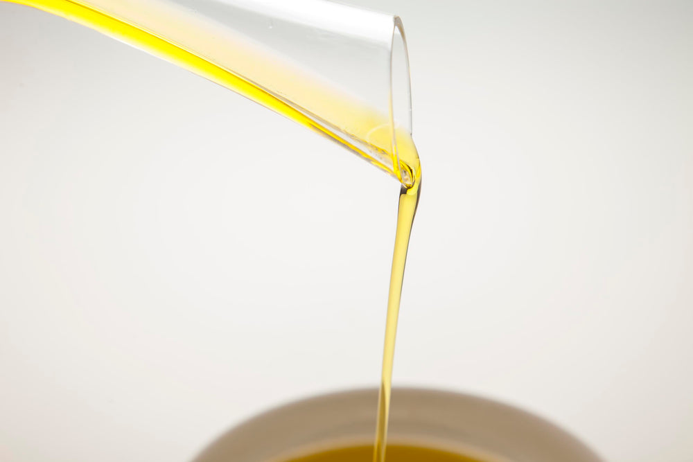 ZOE olive oil bottle in kitchen – ideal for daily cooking