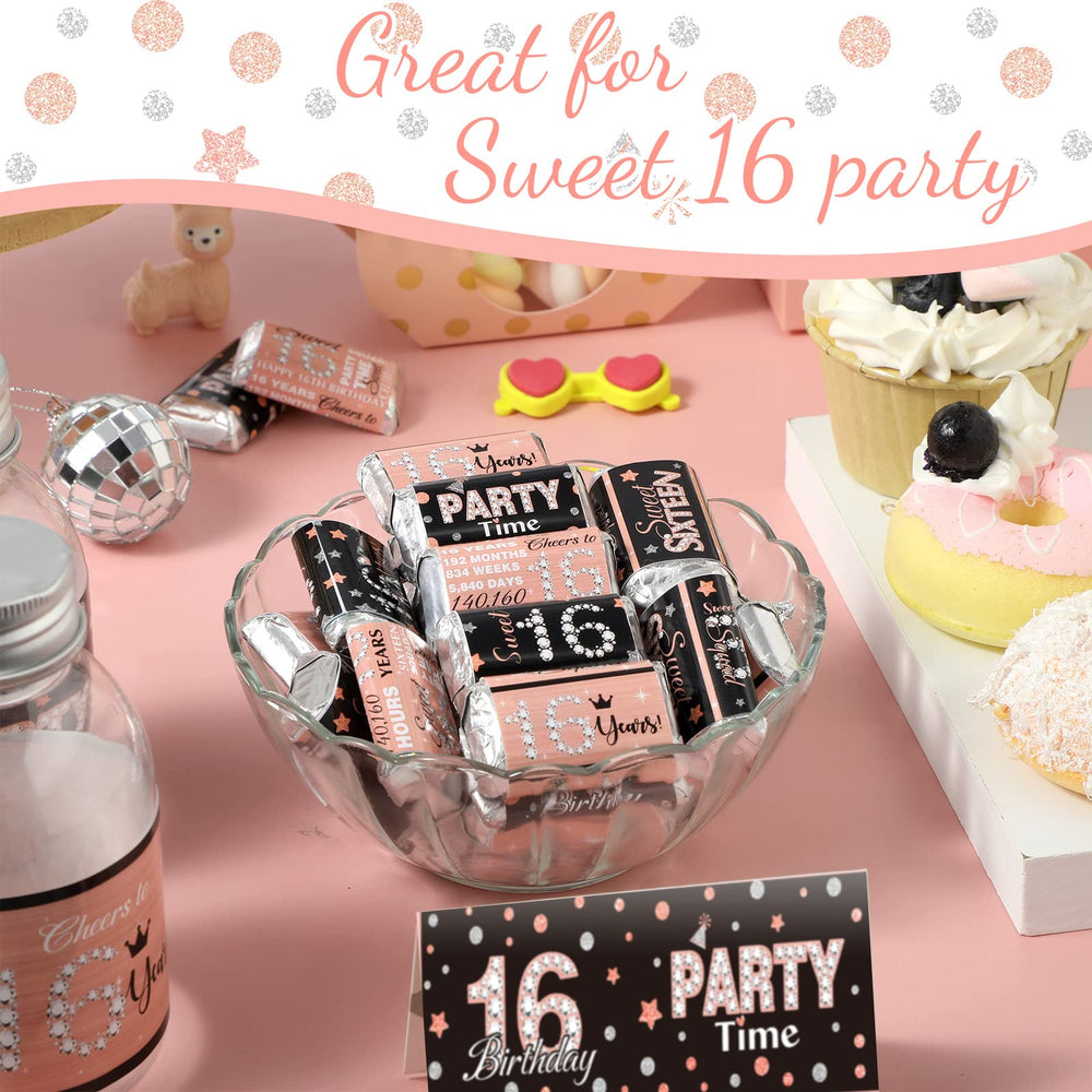 Zonon pink-black birthday decor creates a stylish sweet sixteen setting.