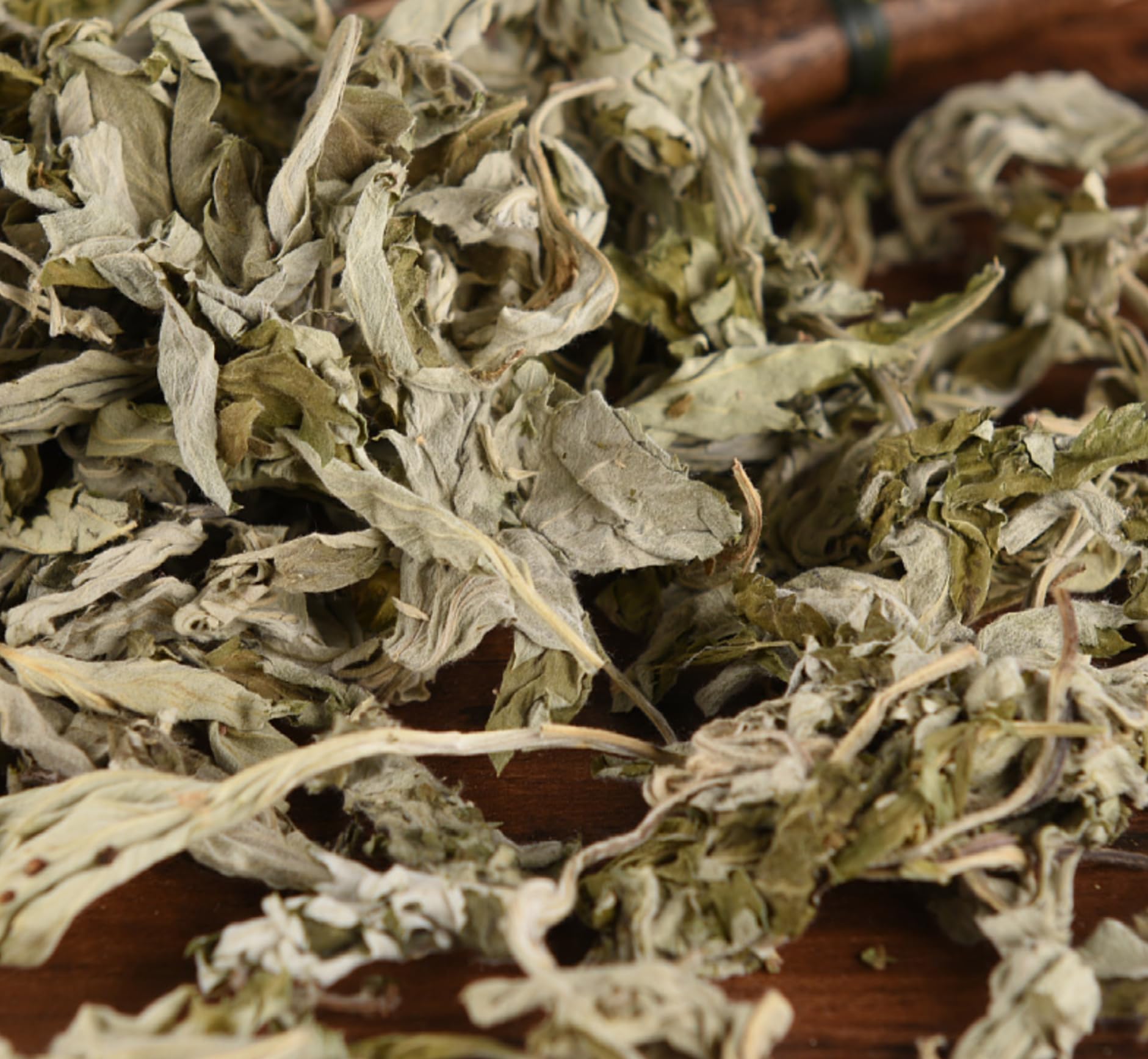 Zungtin mugwort bath herbs for relaxing soaks